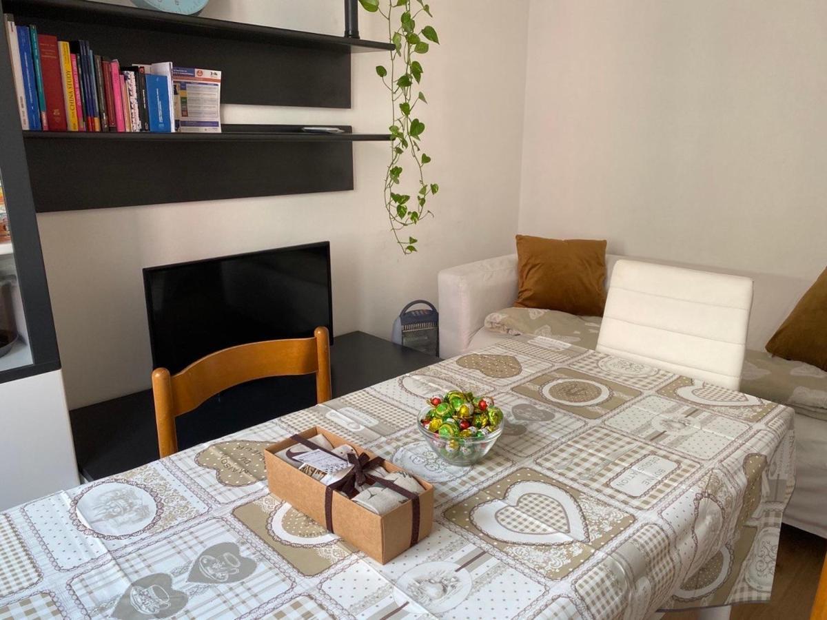 Apartament Easy Dimora Cagliari Zewnętrze zdjęcie